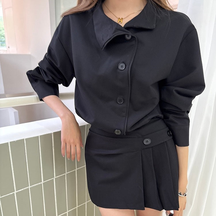Black Button Long-Sleeve Pleated Dress