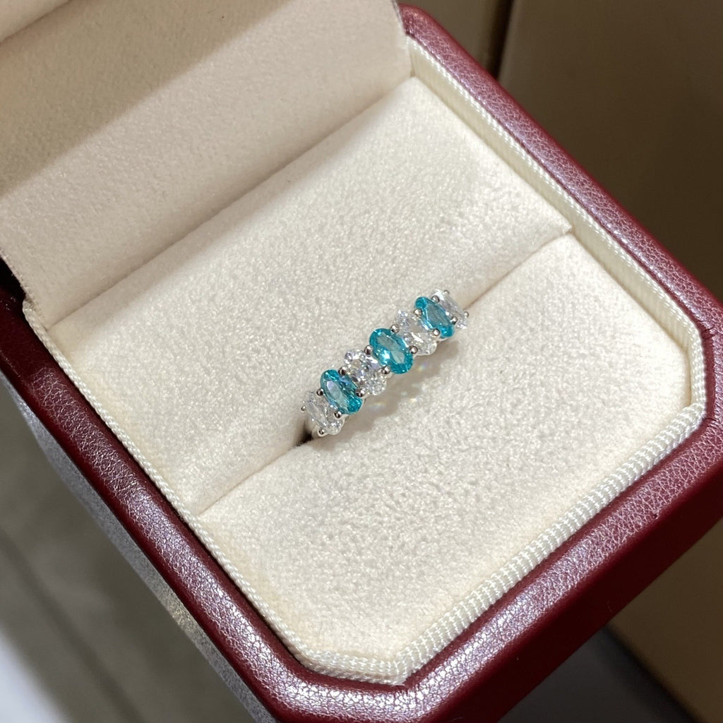 Oval Aquamarine & Diamond Band S925