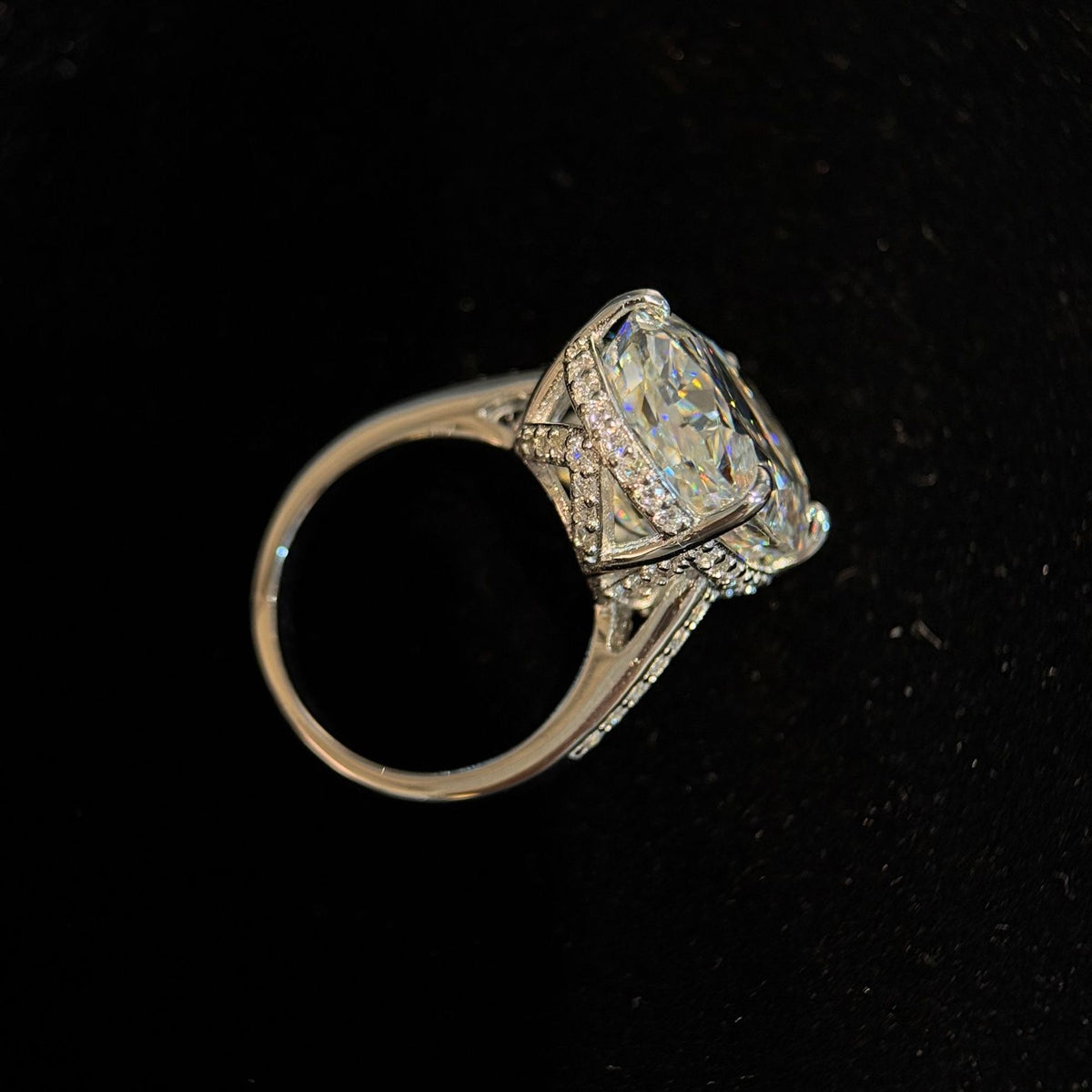 Oval 10ct Ring S925