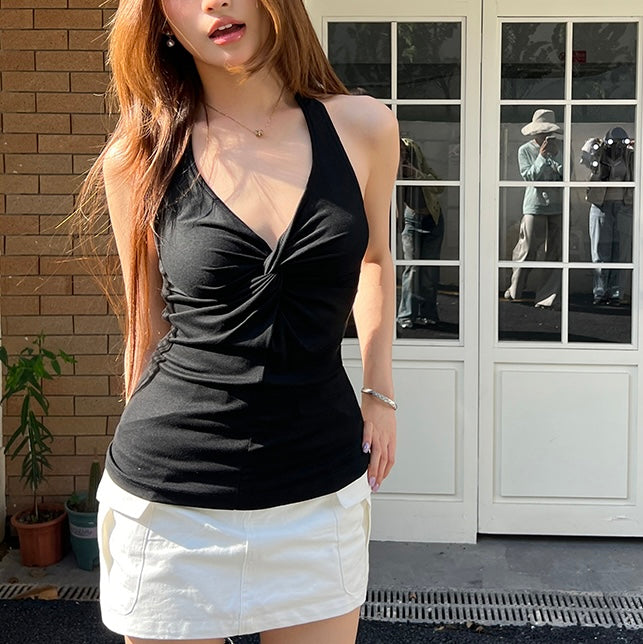 Black Middle Twist Halter Top