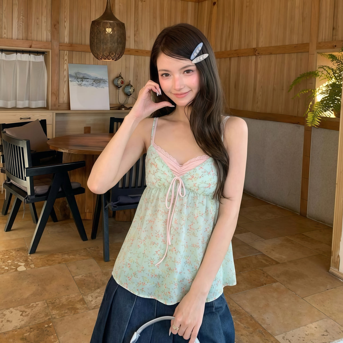 Vintage Floral Lace Trim Camisole