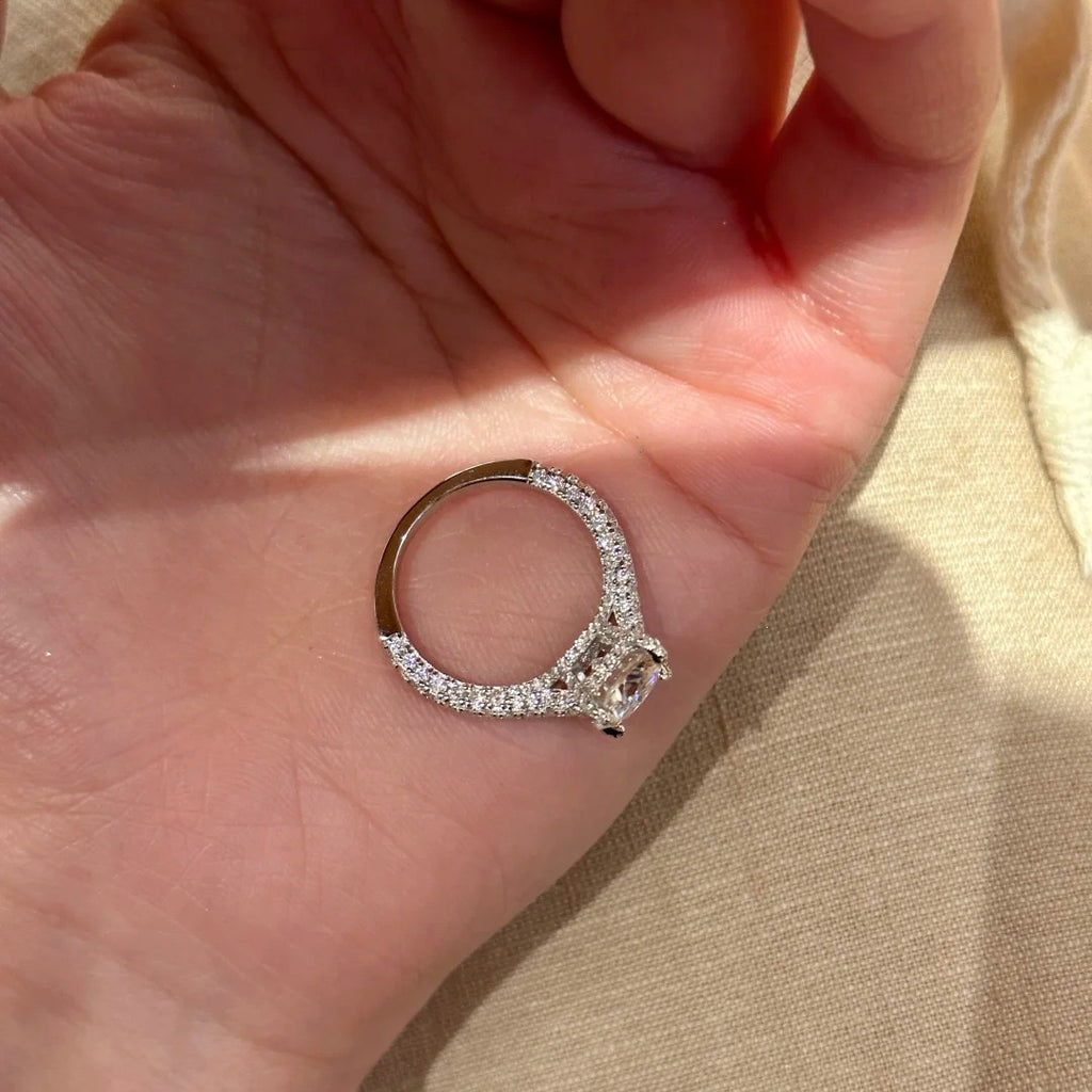 Round Brilliant 2ct Diamond Ring