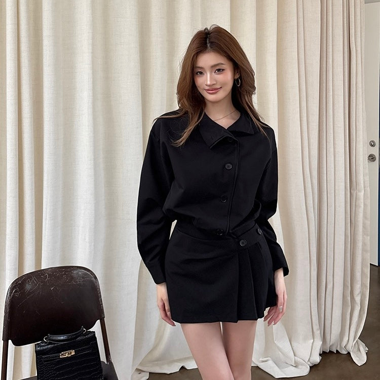Black Button Long-Sleeve Pleated Dress