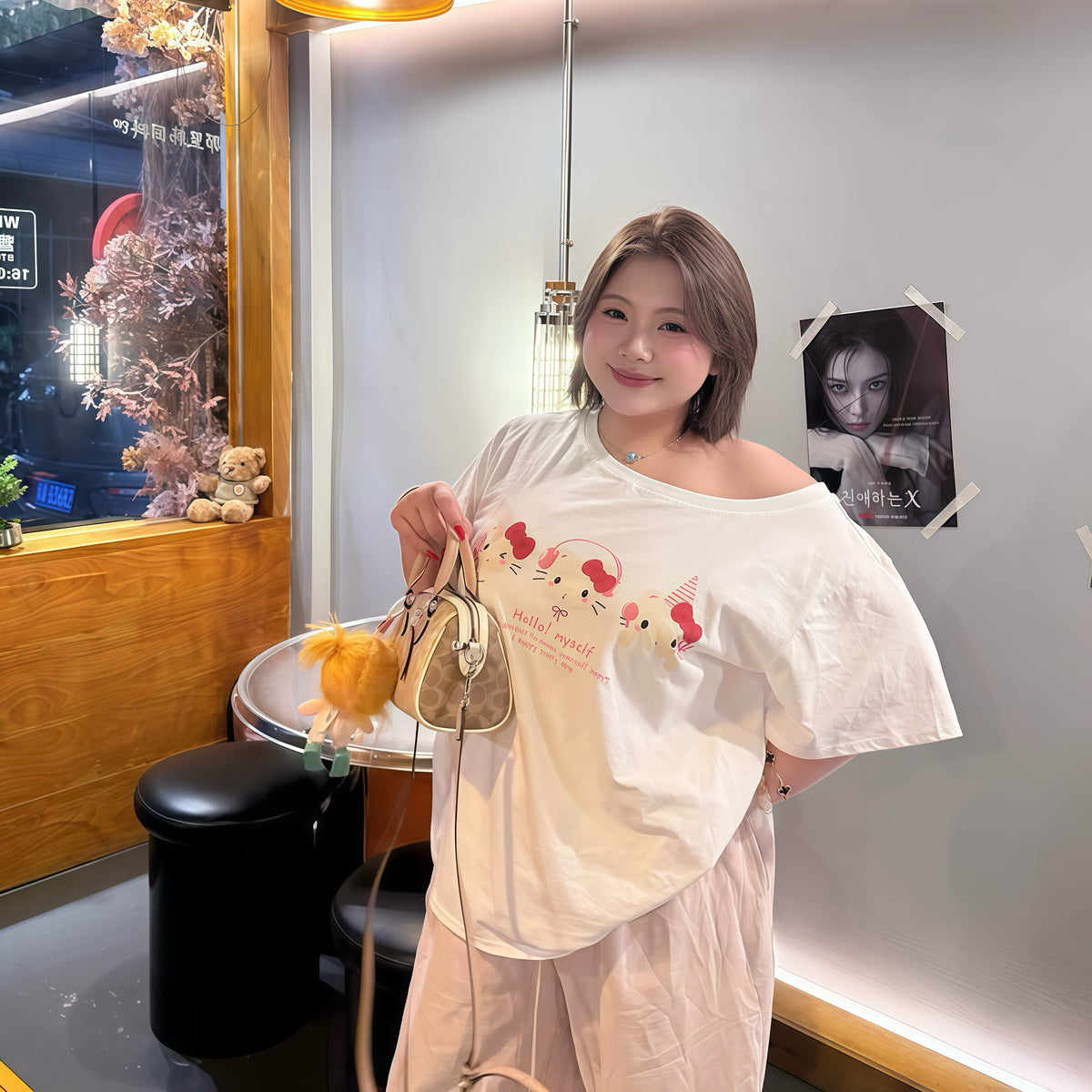 Kitty Off-Shoulder White Top