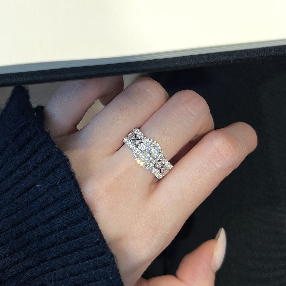 Moissanite 2ct Cushion Cluster Thick Band Ring S925