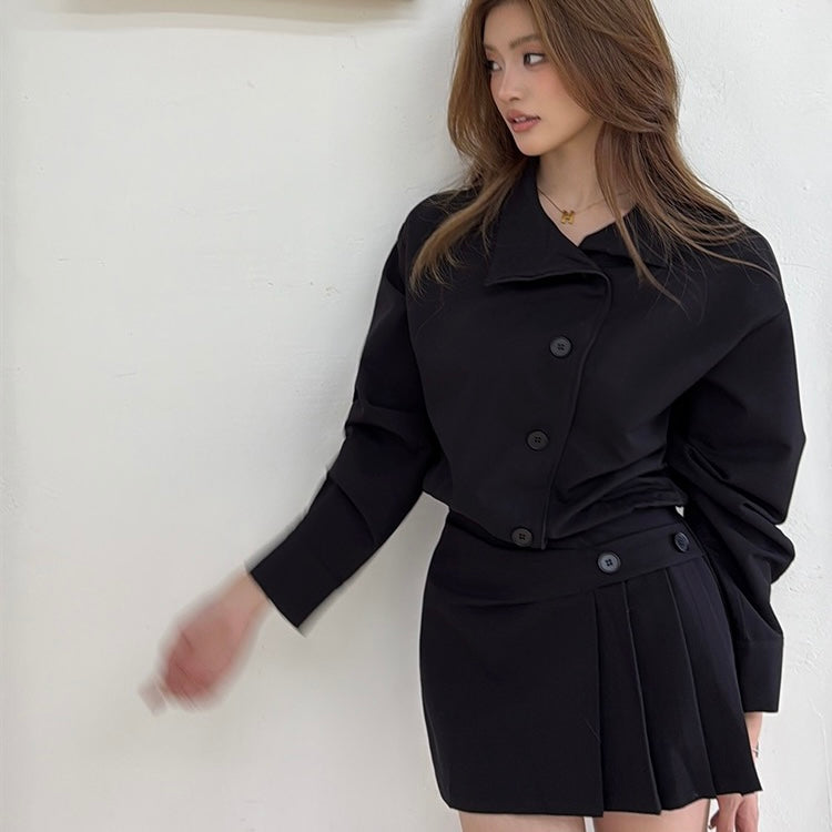 Black Button Long-Sleeve Pleated Dress