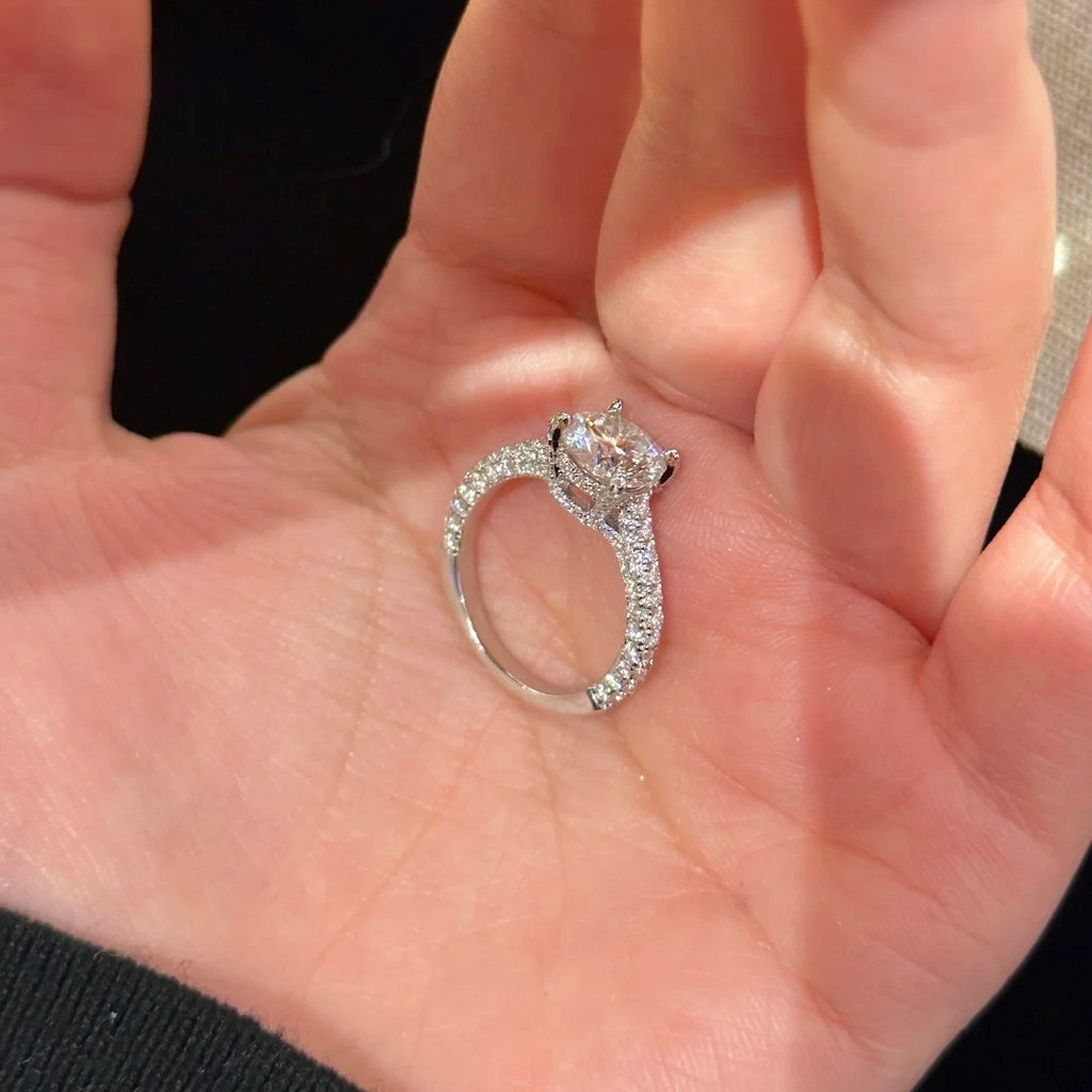 Round Brilliant 2ct Diamond Ring