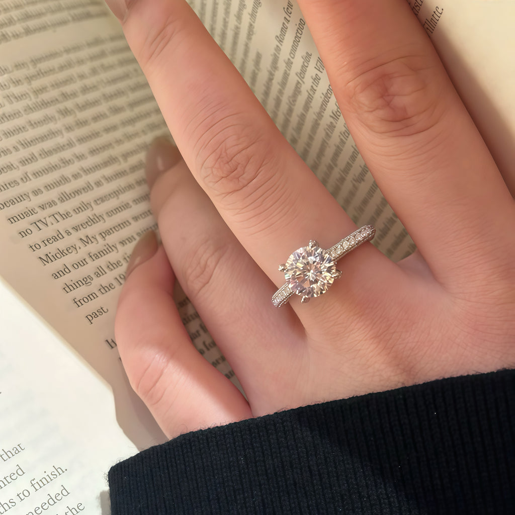 Round Brilliant 2ct Diamond Ring