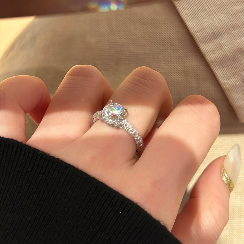 Round Brilliant 2ct Diamond Ring