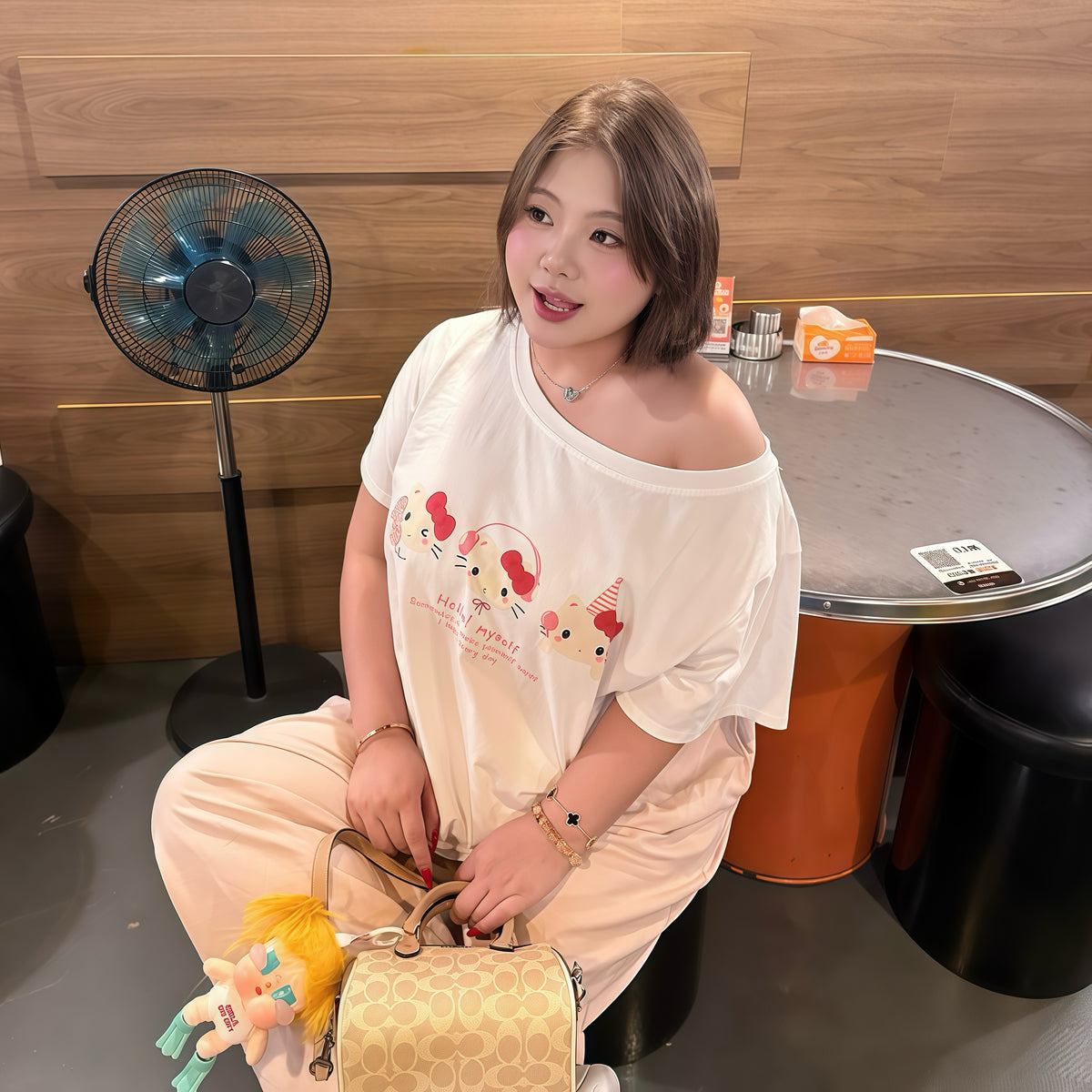Kitty Off-Shoulder White Top